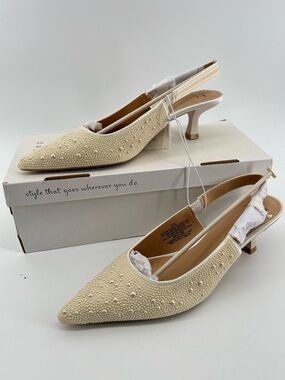 A New Day Milan Pearl Ivory Slingback Pointed Toe Heels Women's Sz 8.5 NWT
